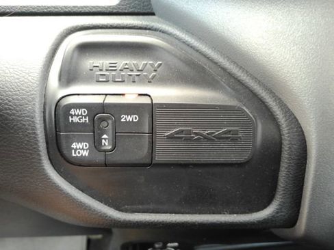 Used 2023 RAM 2500 Big Horn w/ Level 1 Equipment Group AWD/4WD image 39