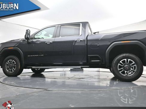 New 2026 GMC Sierra 2500 SLT image 18