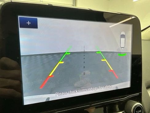 Used 2022 Ford EcoSport SE w/ SE Convenience Package image 6