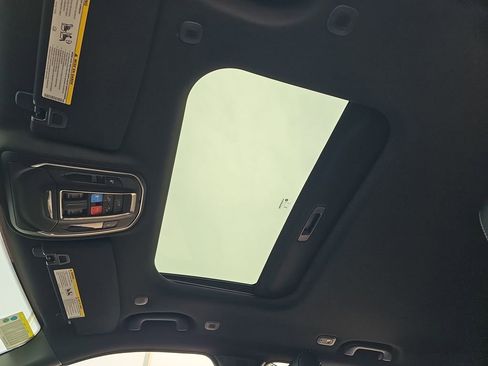 New 2026 Jeep Grand Cherokee Laredo image 31