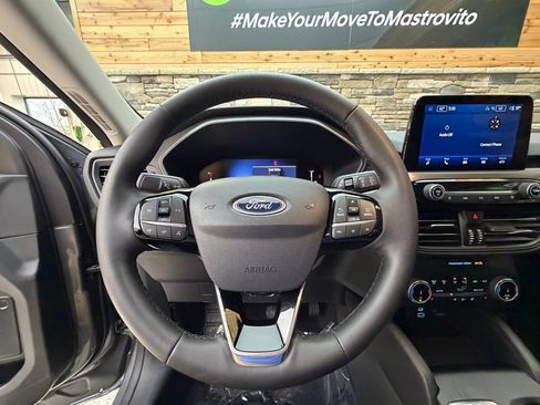 Used 2023 Ford Escape Active AWD/4WD image 17