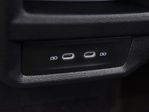 New 2026 Volkswagen Taos SE AWD/4WD image 25