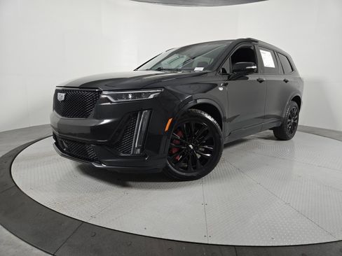 Used 2023 Cadillac XT6 Sport w/ LPO, ONYX Package image 1