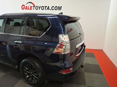 Used 2021 Lexus GX 460 Premium w/ Premium Package AWD/4WD image 7