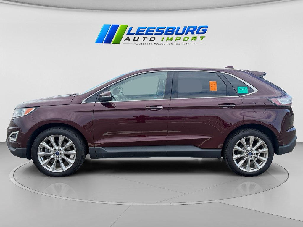Used 2018 Ford Edge Titanium w/ Equipment Group 302A AWD/4WD image 2