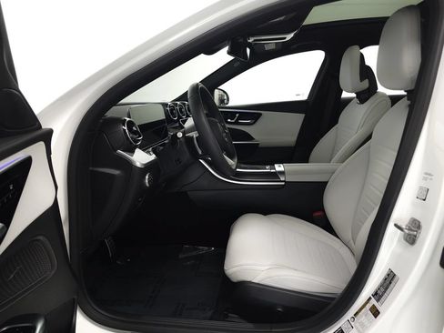 Certified 2026 Mercedes-Benz C 300 4MATIC Sedan image 7