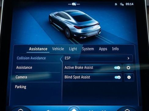 Used 2025 Mercedes-Benz CLE 300 4MATIC Coupe image 27