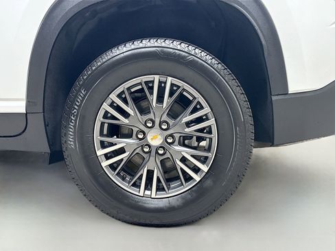 New 2026 Chevrolet Traverse LT w/ Driver Confidence Package image 37