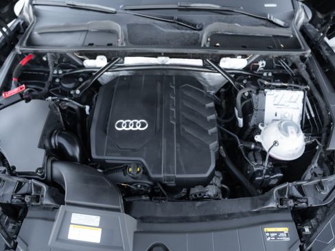 Certified 2023 Audi Q5 2.0T Premium w/ Convenience Package image 32