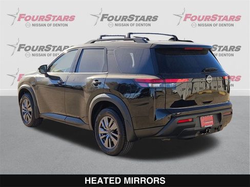 New 2025 Nissan Pathfinder SV w/ SV Premium Package image 7