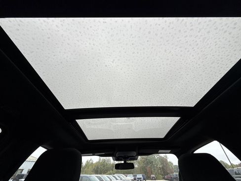 Used 2022 Ford F150 XLT w/ Equipment Group 302A High image 15