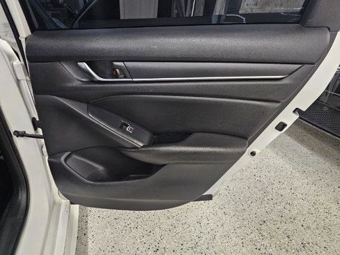 Used 2020 Honda Accord Sport image 28