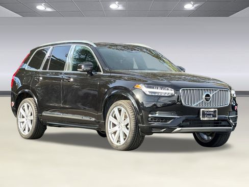 Used 2017 Volvo XC90 T8 Excellence image 6