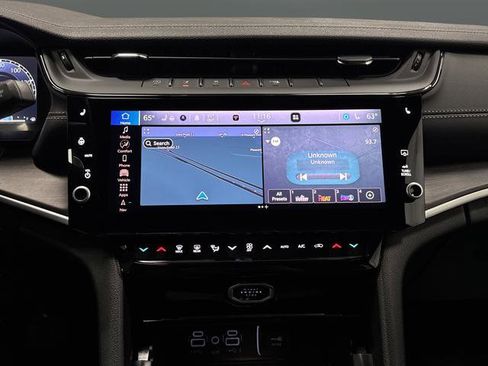 New 2026 Jeep Grand Cherokee Limited image 9