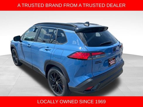 Used 2026 Toyota Corolla Cross AWD Hybrid w/ Convenience Package image 3