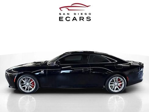 Used 2025 Dodge Charger Daytona Scat Pack w/ Track Pack image 8