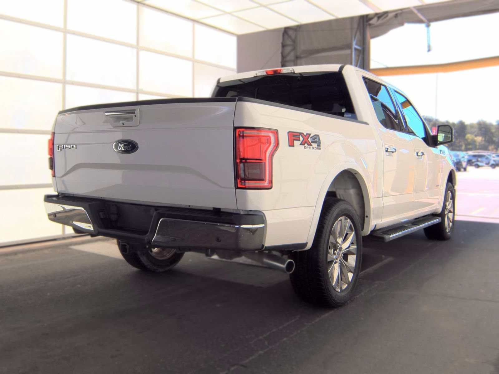 Used 2016 Ford F150 Lariat AWD/4WD image 2