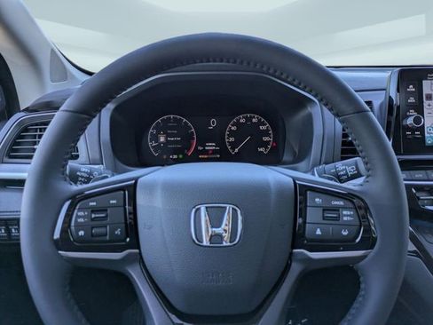 New 2026 Honda Odyssey Touring image 30