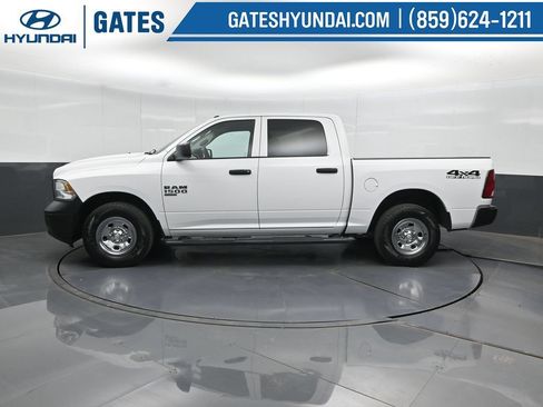 Used 2019 RAM 1500 Tradesman w/ Popular Equipment Group AWD/4WD image 7