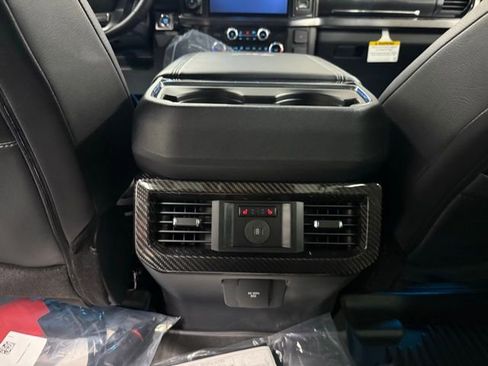 New 2026 Ford F250 Lariat w/ Black Appearance Package image 17