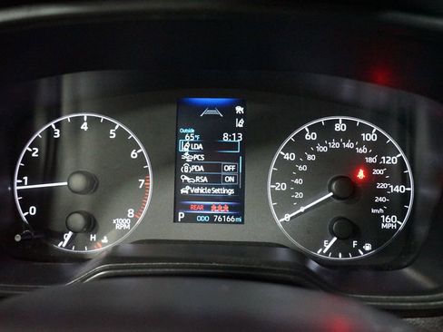 Used 2024 Toyota Corolla LE image 15