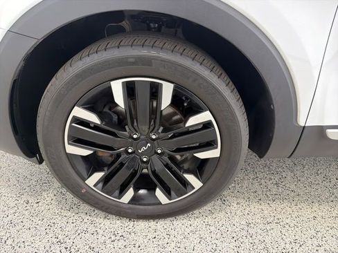 Used 2023 Kia Telluride SX image 40