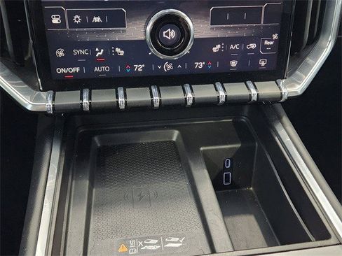 Certified 2025 GMC Acadia Elevation image 24