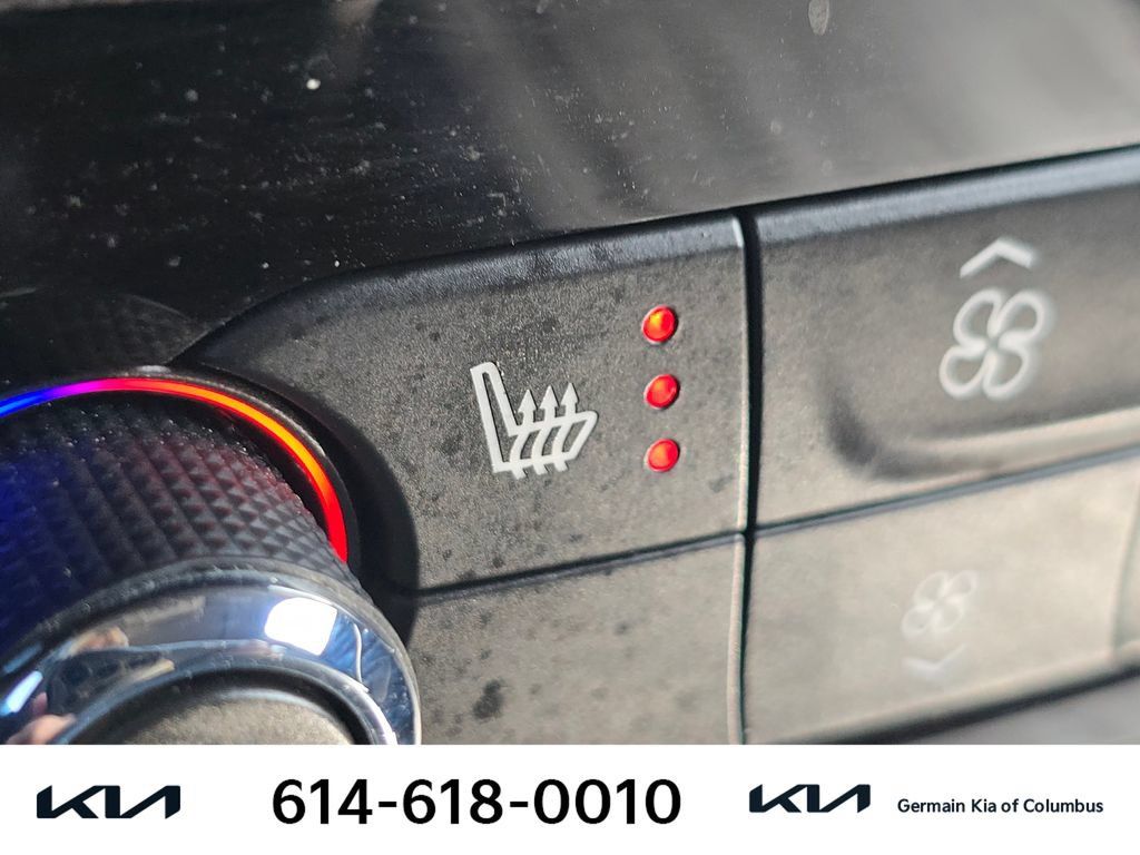 Used 2021 Buick Enclave Essence w/ Sound and Sites Package FWD image 31