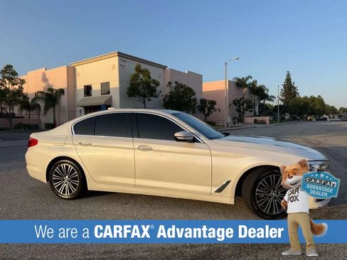 Used 2018 BMW 530i w/ Premium Package RWD image 2