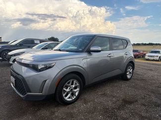 Used 2024 Kia Soul LX w/ Option Group 015 FWD video 1