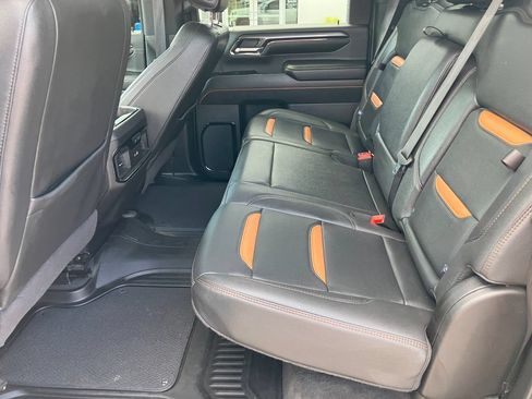 Used 2024 GMC Sierra 3500 AT4 w/ AT4 Premium Plus Package AWD/4WD image 15