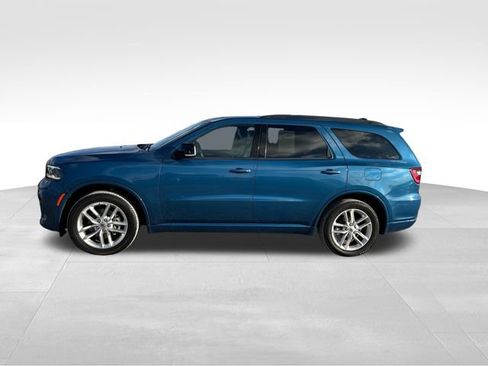 Used 2024 Dodge Durango GT image 2