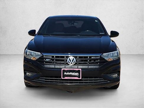 Used 2019 Volkswagen Jetta R-Line FWD image 2
