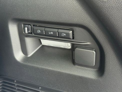 New 2026 Ford Explorer Platinum w/ LUX Leather Package image 44