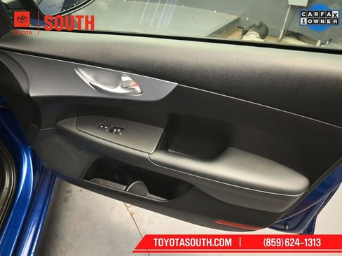Used 2024 Kia Forte LXS image 31