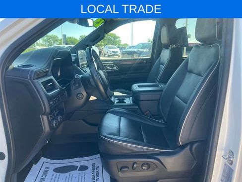 Used 2023 Chevrolet Suburban Premier AWD/4WD image 12