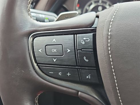 Used 2018 Lexus LS 500 AWD image 17