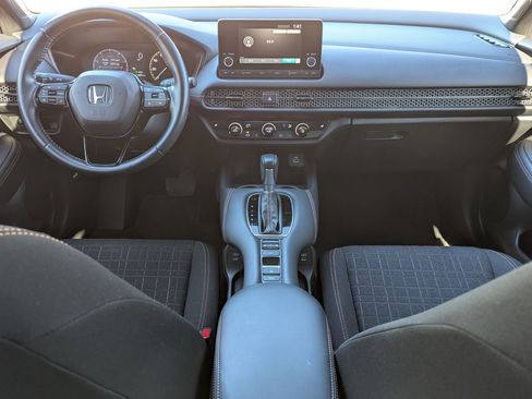 Used 2024 Honda HR-V Sport image 17