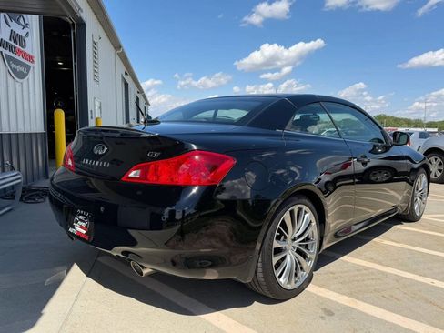 Used 2013 INFINITI G37 Convertible w/ Premium Pkg RWD image 6