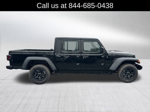 New 2026 Jeep Gladiator Sport AWD/4WD image 4