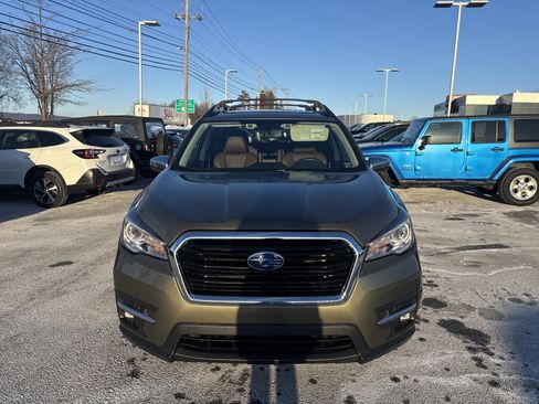 Used 2022 Subaru Ascent Touring w/ Popular Package #2A image 2