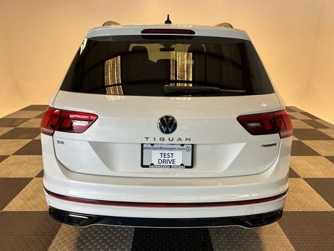 Certified 2023 Volkswagen Tiguan SE R-Line AWD/4WD image 4