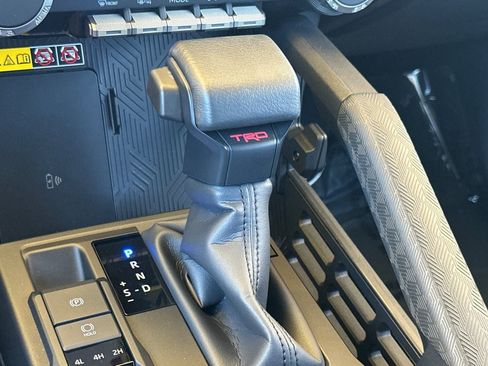 New 2026 Toyota 4Runner TRD Off-Road Premium AWD/4WD image 24