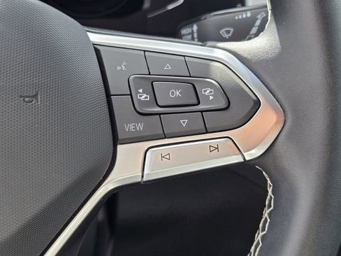 Used 2023 Volkswagen Atlas Cross Sport SE image 26