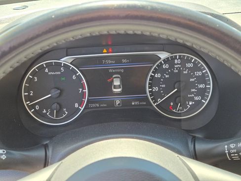 Used 2021 Nissan Sentra SV FWD image 11