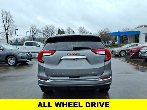 Used 2023 GMC Terrain Denali image 6