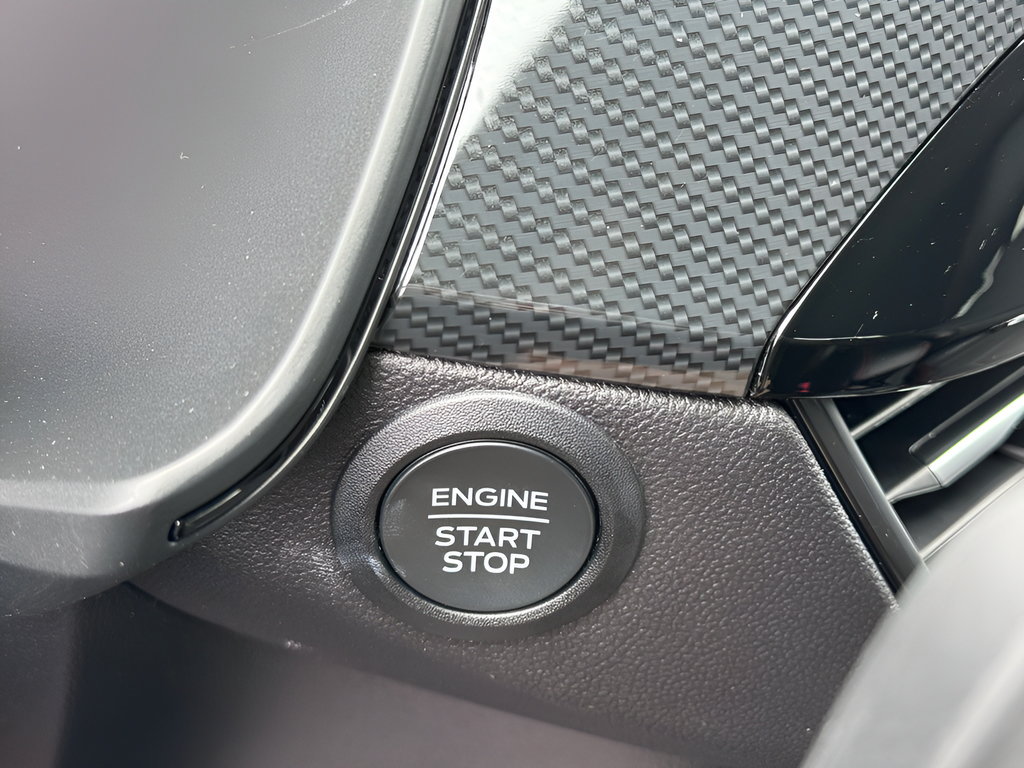 Used 2026 Ford Escape ST-Line FWD image 17