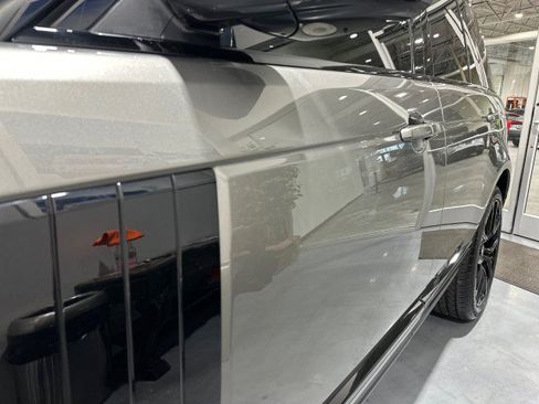 Used 2019 Land Rover Range Rover HSE AWD/4WD image 17