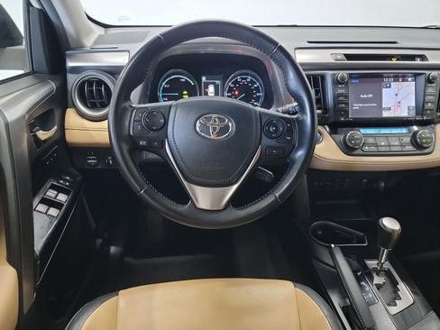 Used 2016 Toyota RAV4 Limited AWD/4WD image 16