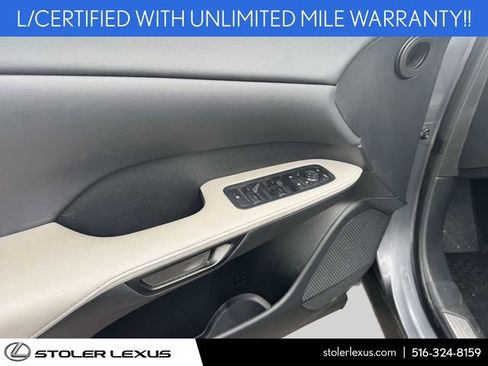 Used 2023 Lexus RX 350 Premium w/ Accessory Package AWD/4WD image 14